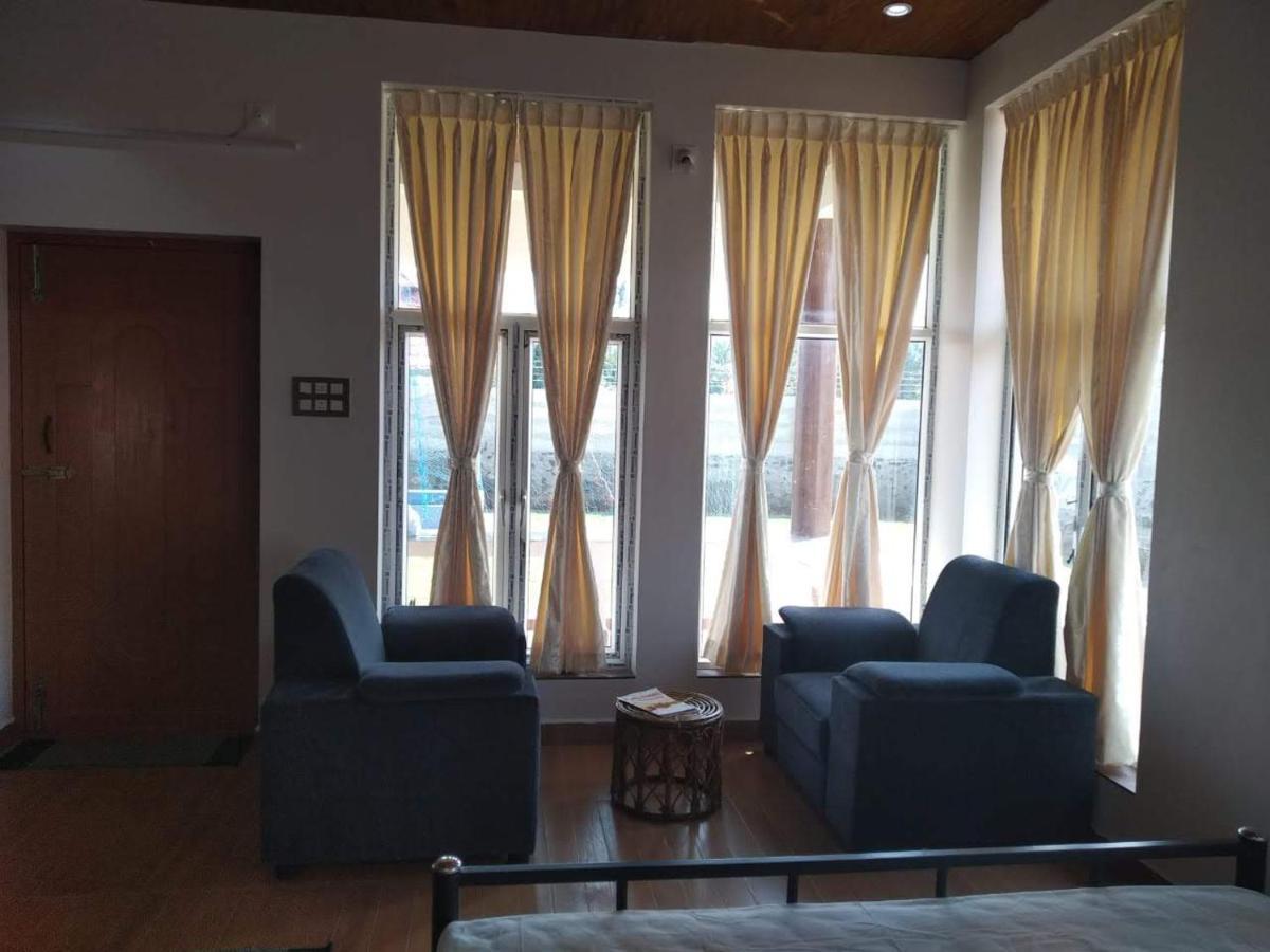Waves Beach House Pondicherry Bagian luar foto