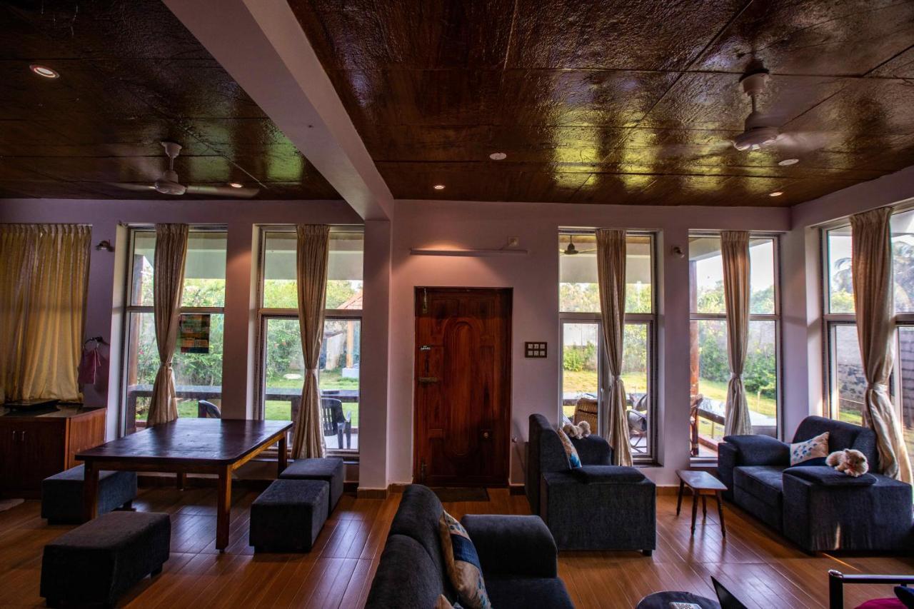 Waves Beach House Pondicherry Bagian luar foto