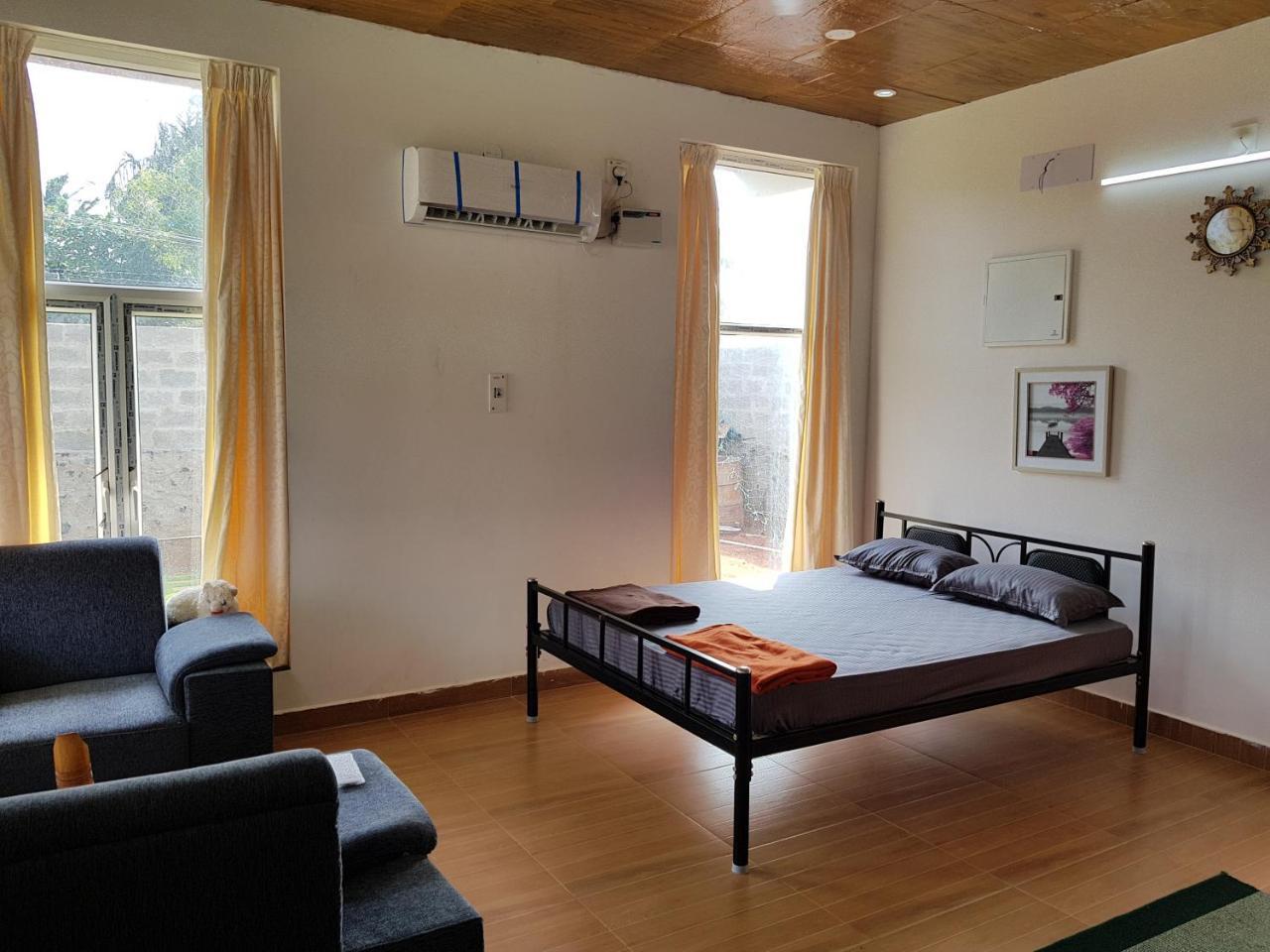 Waves Beach House Pondicherry Bagian luar foto